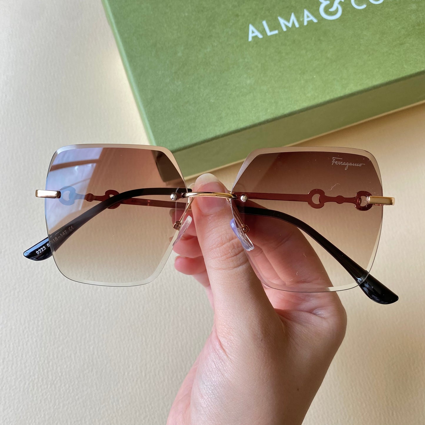 0013-6 AirMuse Gradient Shades