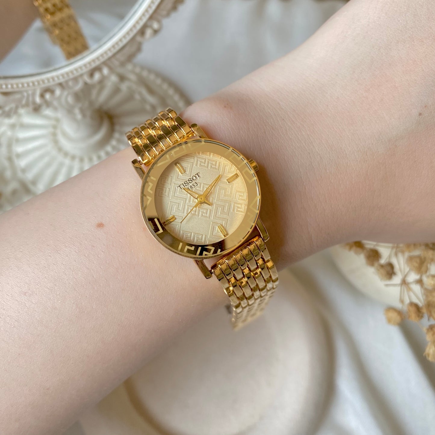 0010-2 Gold Plated stainless steel Watch