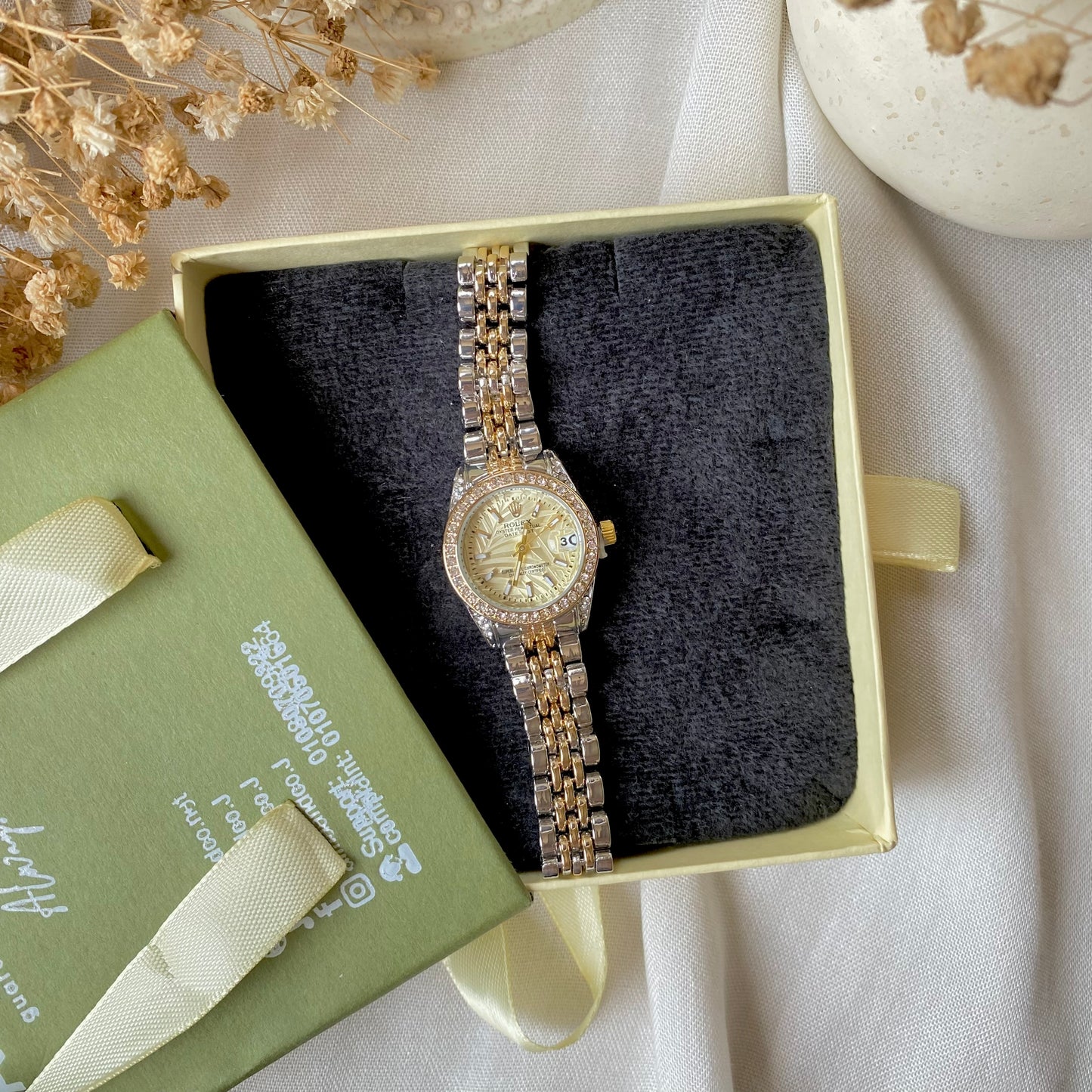 0011 Gold Plated stainless steel Watch