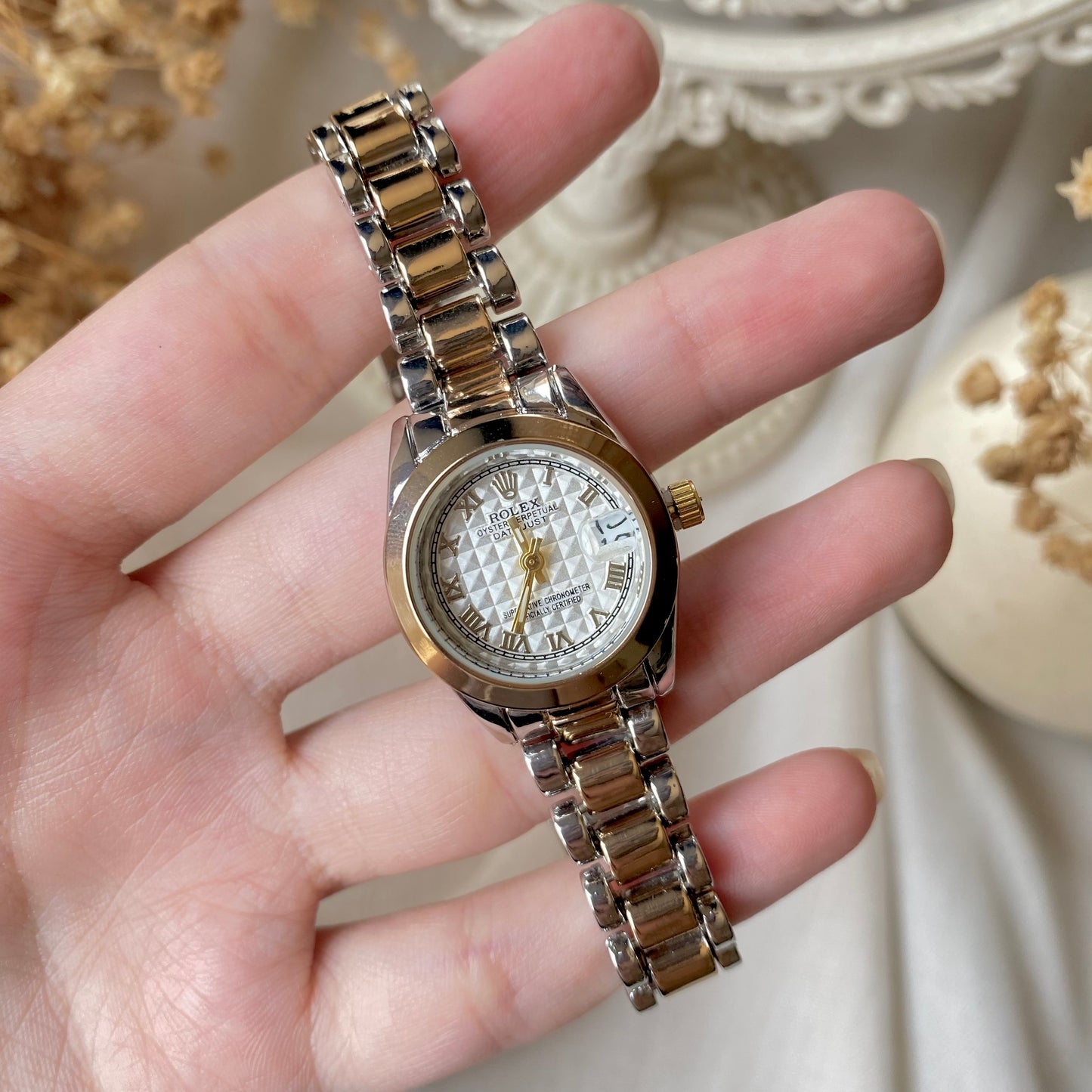 0012 Gold Plated stainless steel Watch