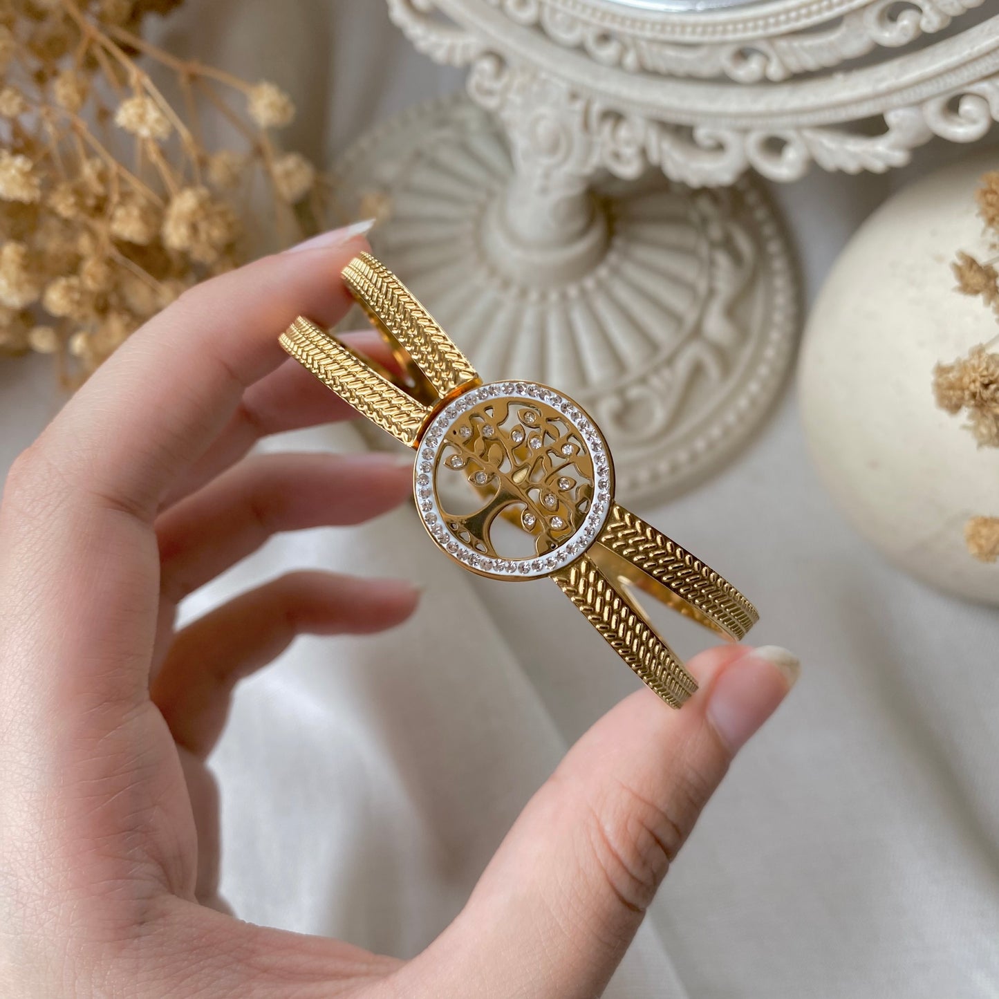 20366 Gold Plated Bangle