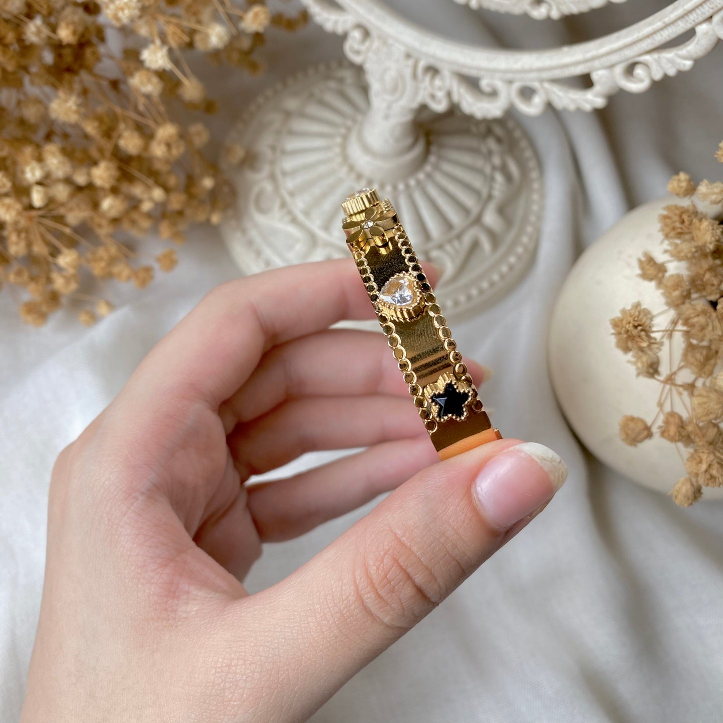 20368 Gold Plated Bangle
