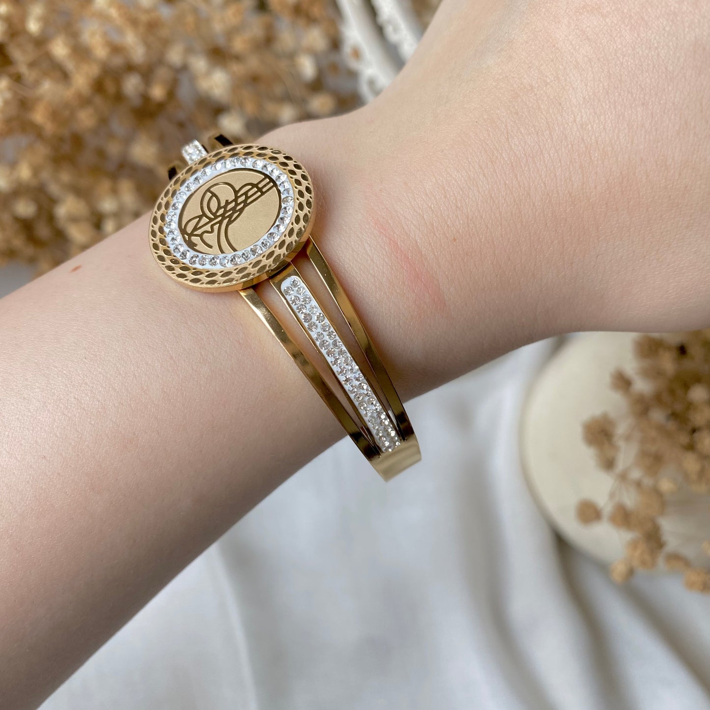 20369 Gold Plated Bangle