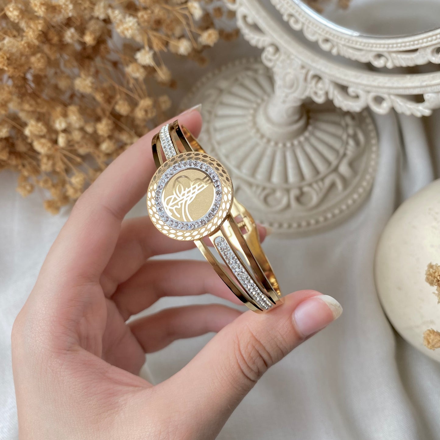 20369 Gold Plated Bangle