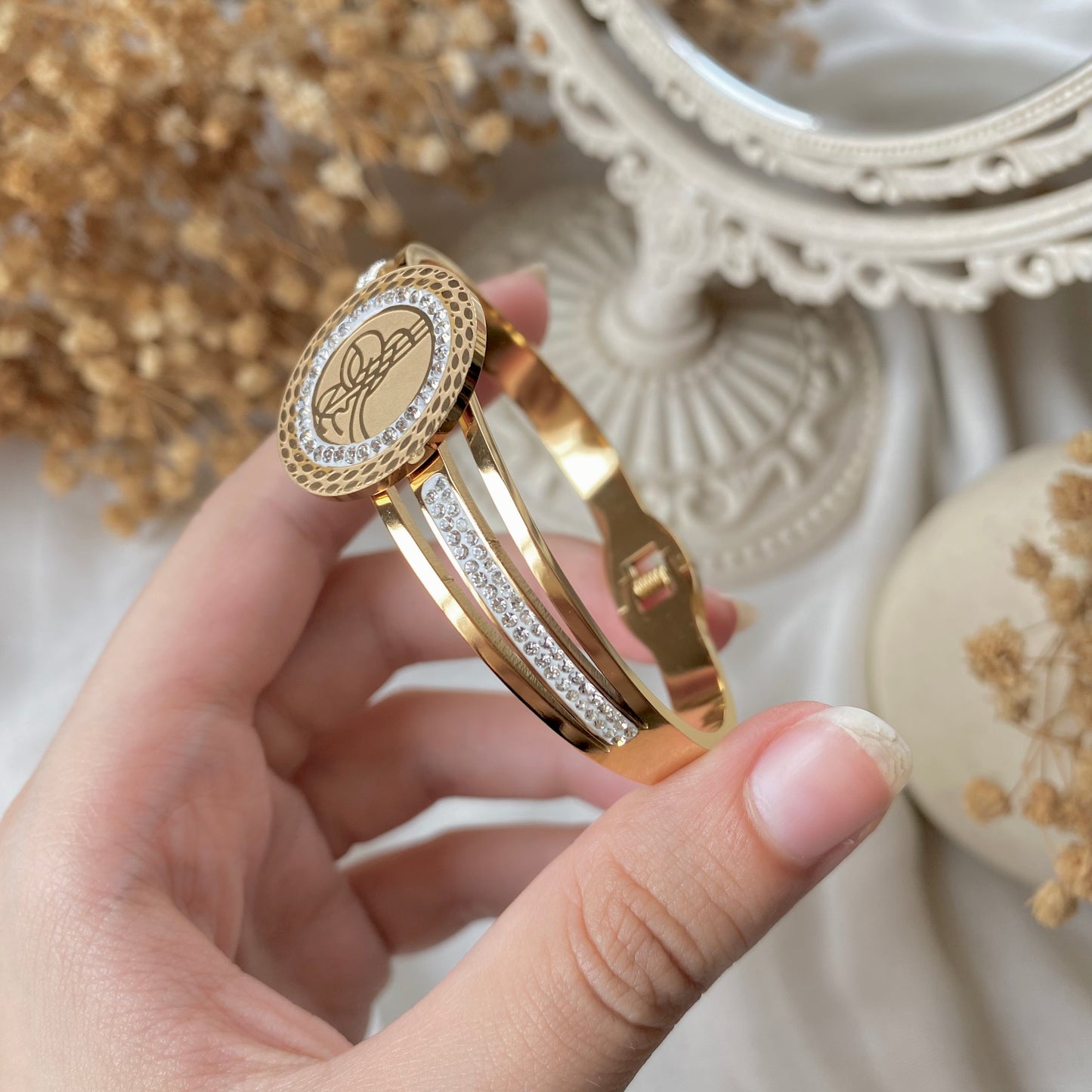 20369 Gold Plated Bangle