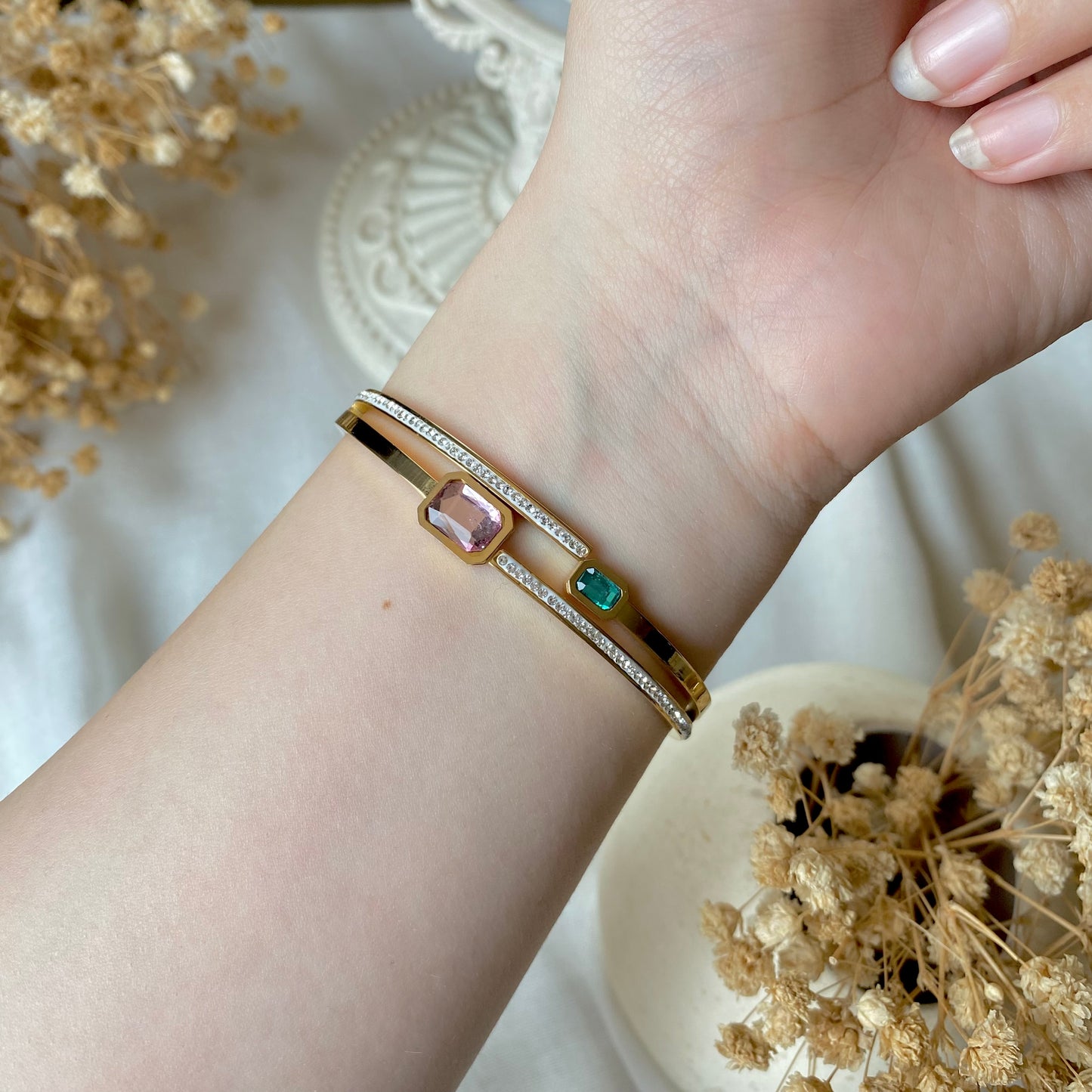 20370 Gold Plated Bangle