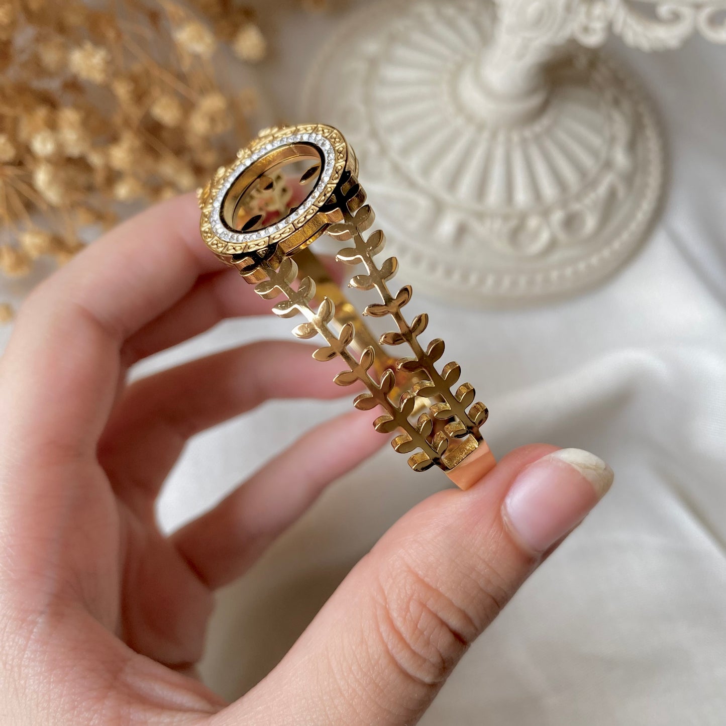 20371 Gold Plated Bangle