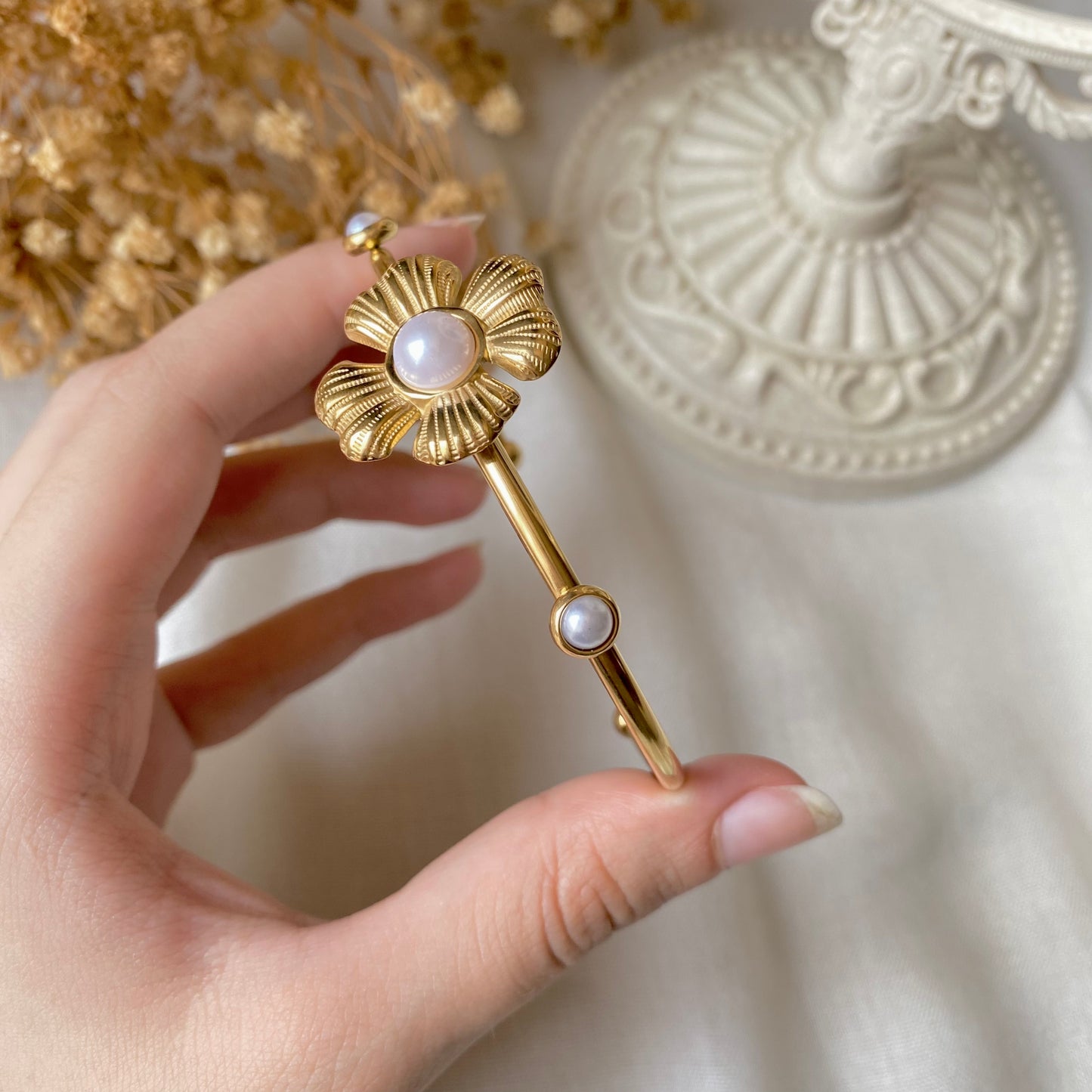 20354 Gold Plated Bangle