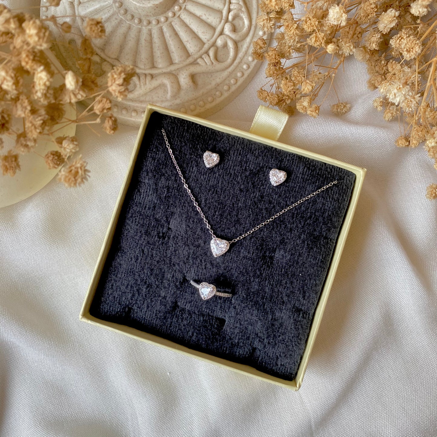 # 80001 Gold Plated 3 Pieces Set