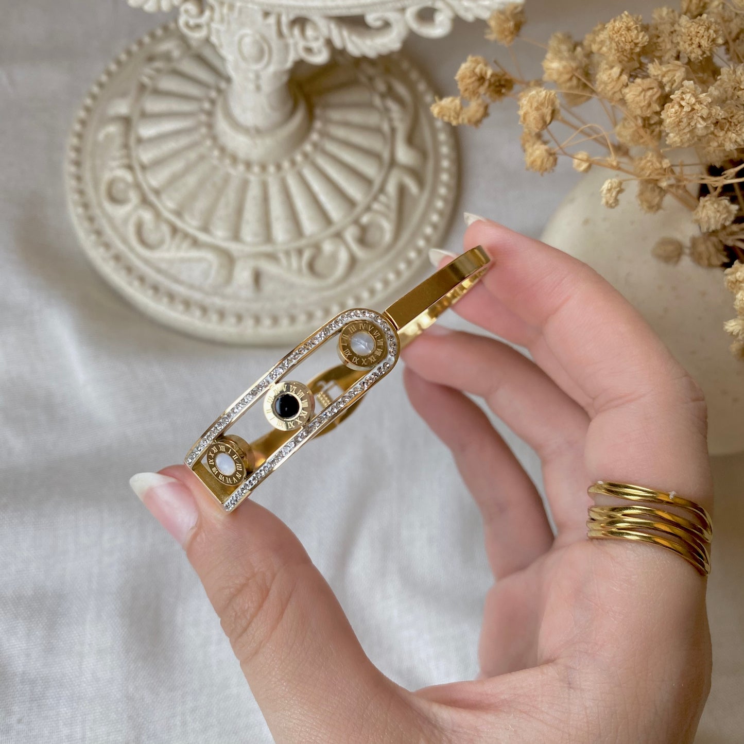 20374 Gold Plated Bangle