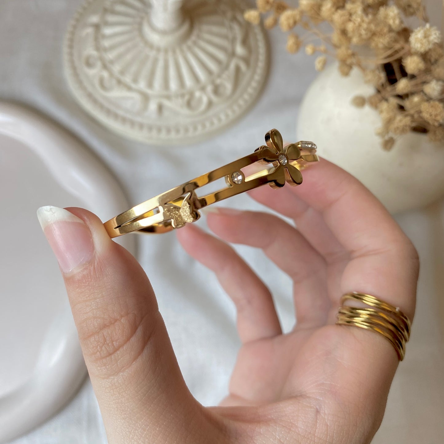20377 Gold Plated Bangle