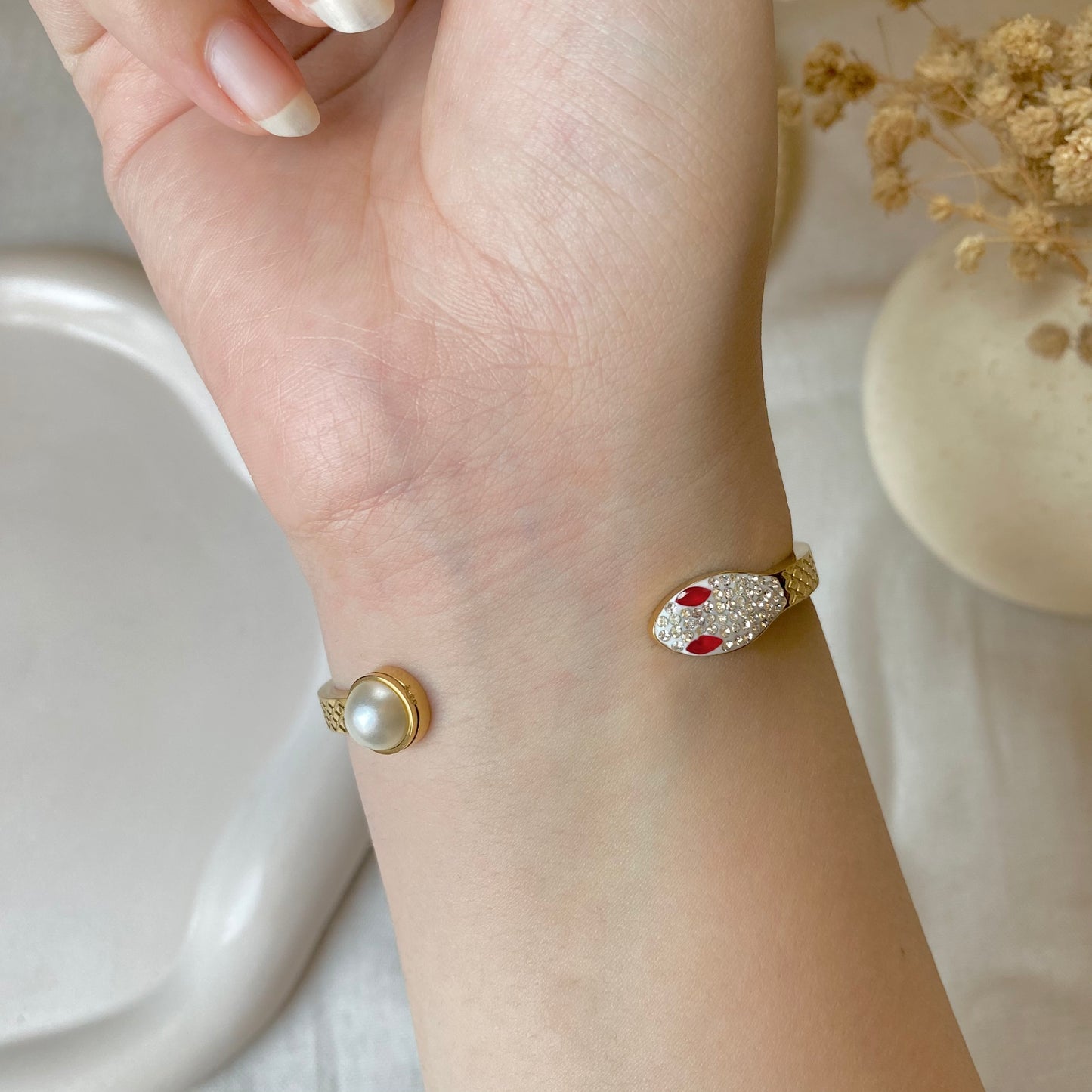 20379 Gold Plated Bangle