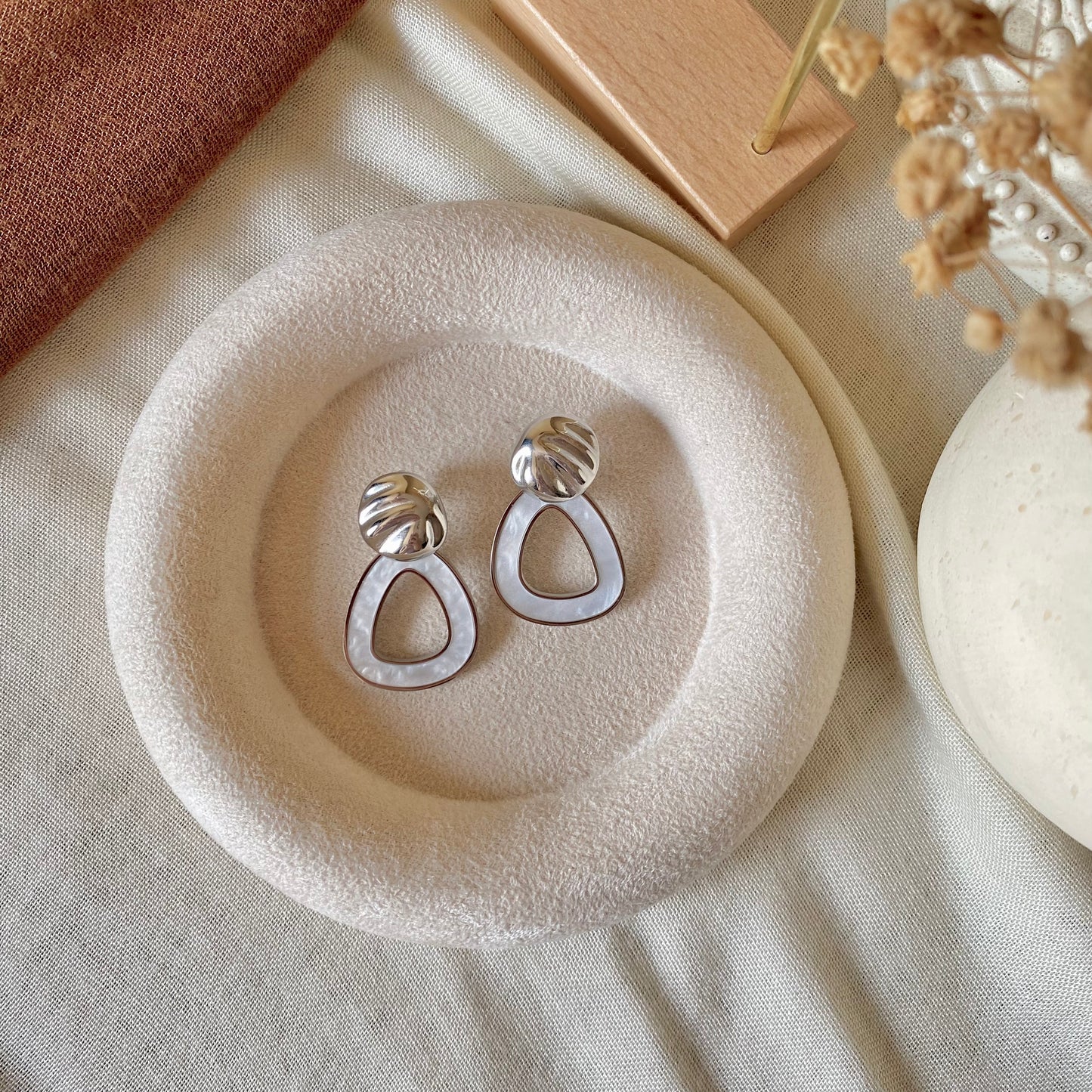 40508 gold plated Earrings
