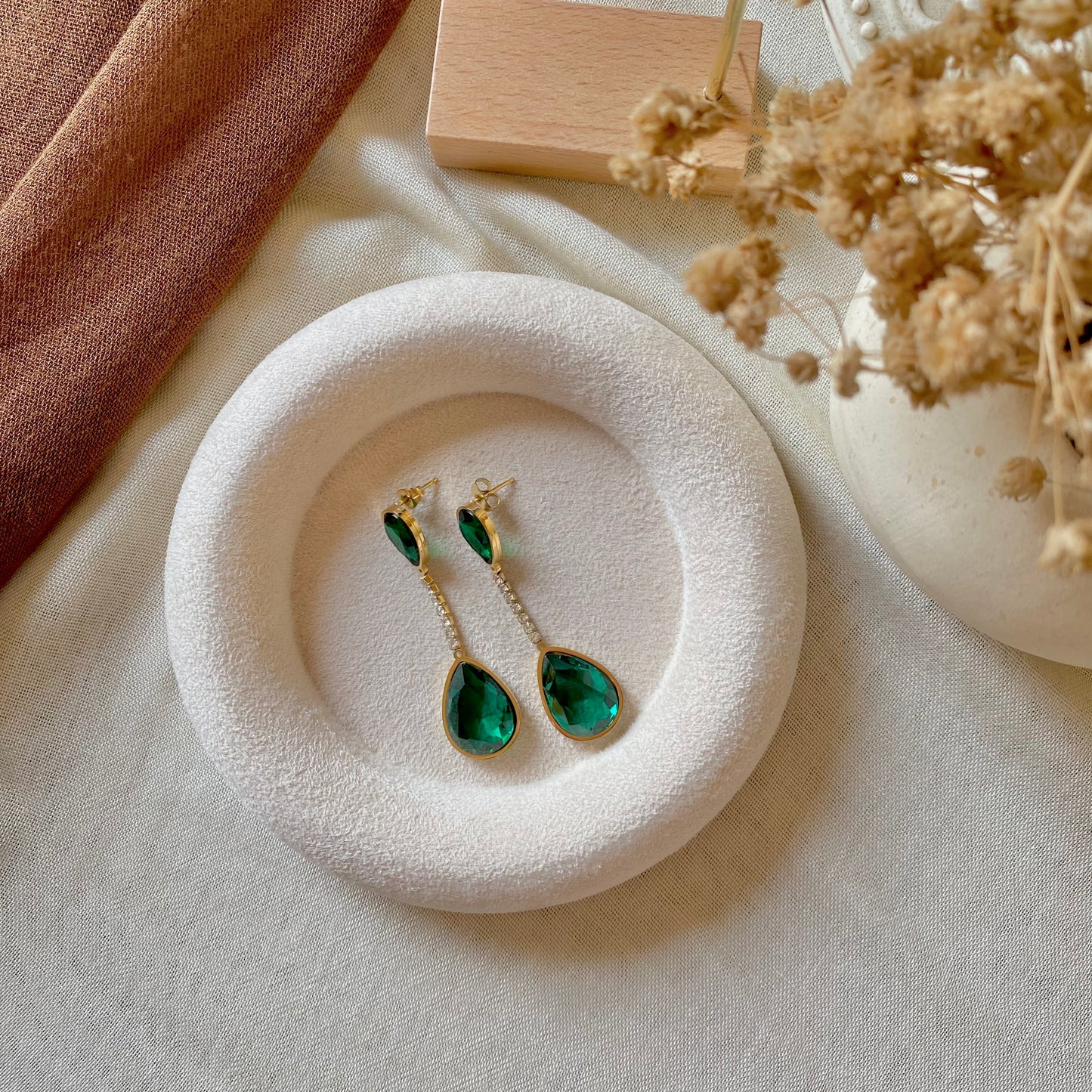 40476 gold plated Earrings