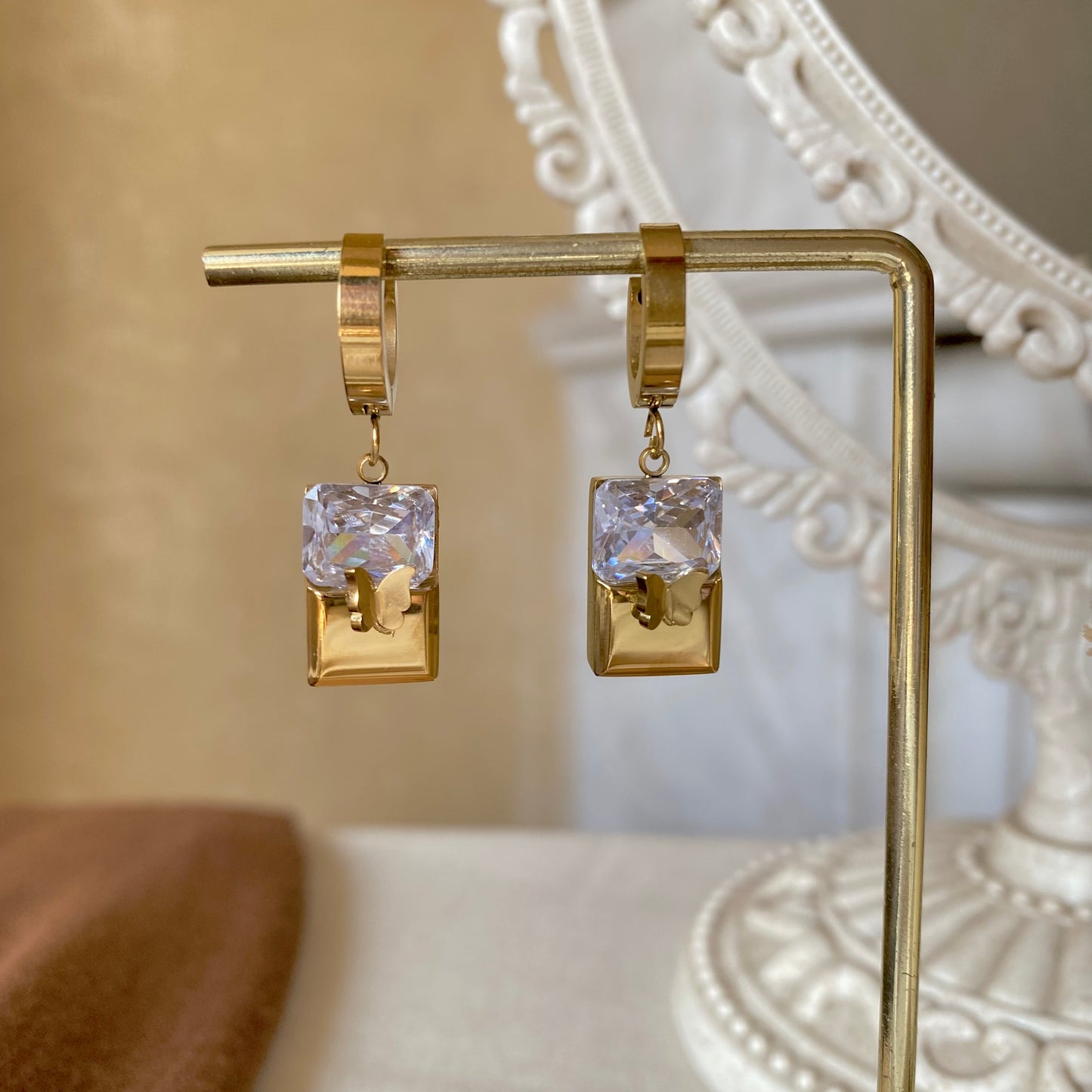 40477 gold plated Earrings