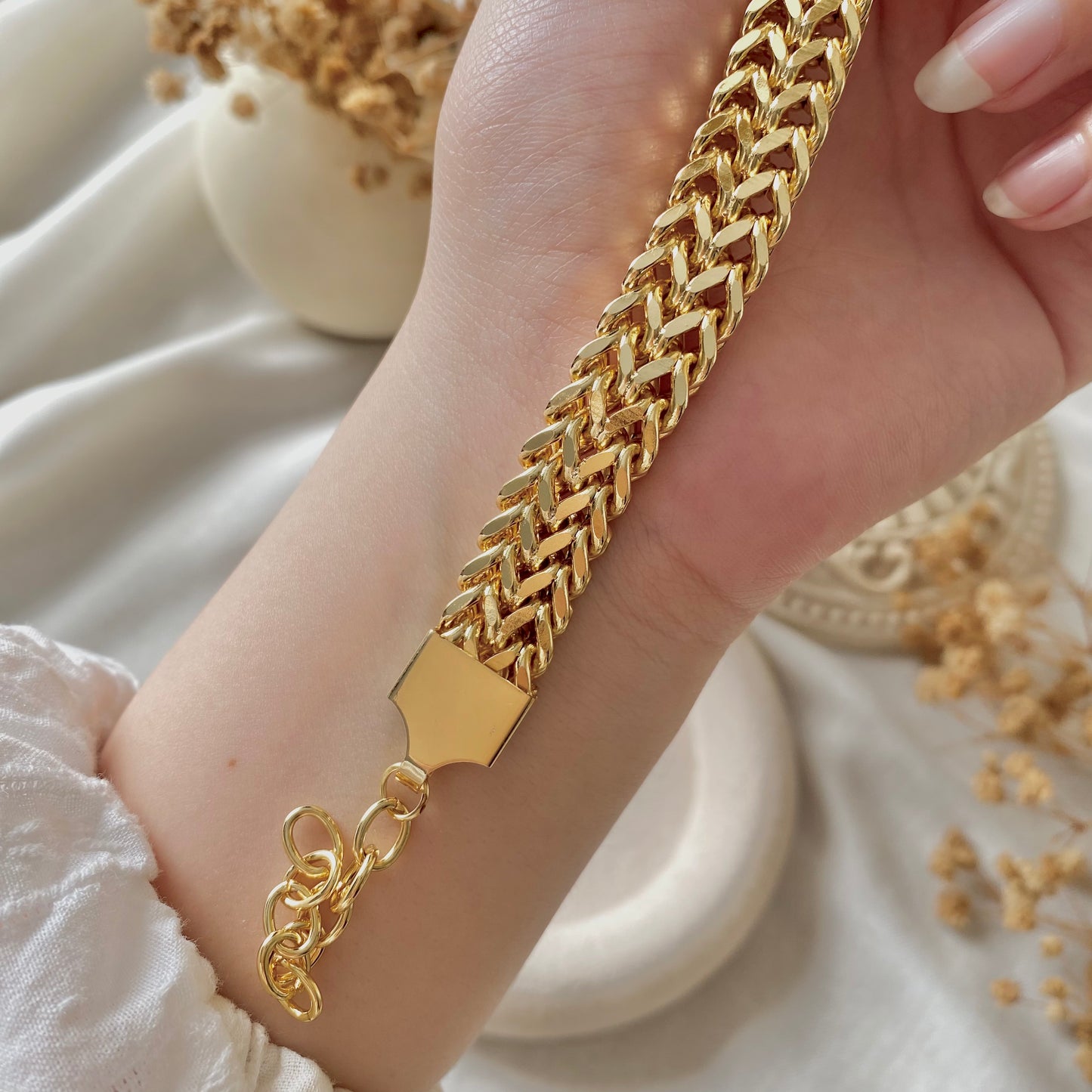 30589 Gold Plated Bracelet