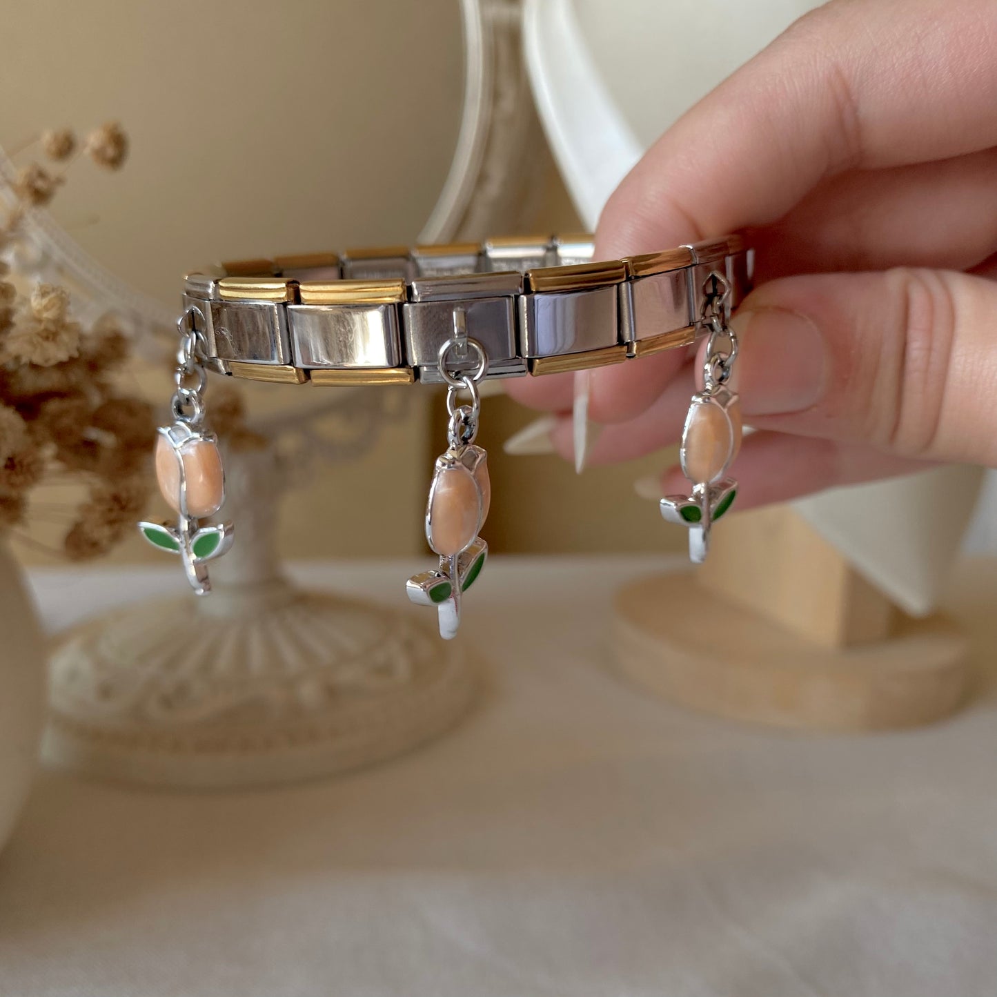 20395 Gold Plated Bangle