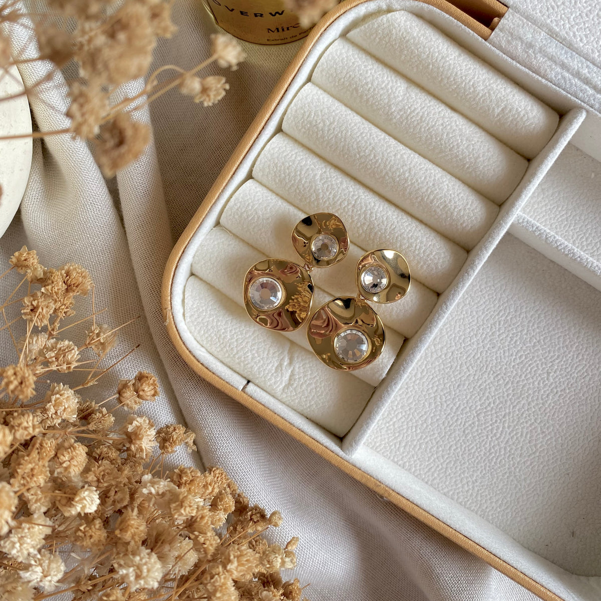 40527 gold plated Earrings