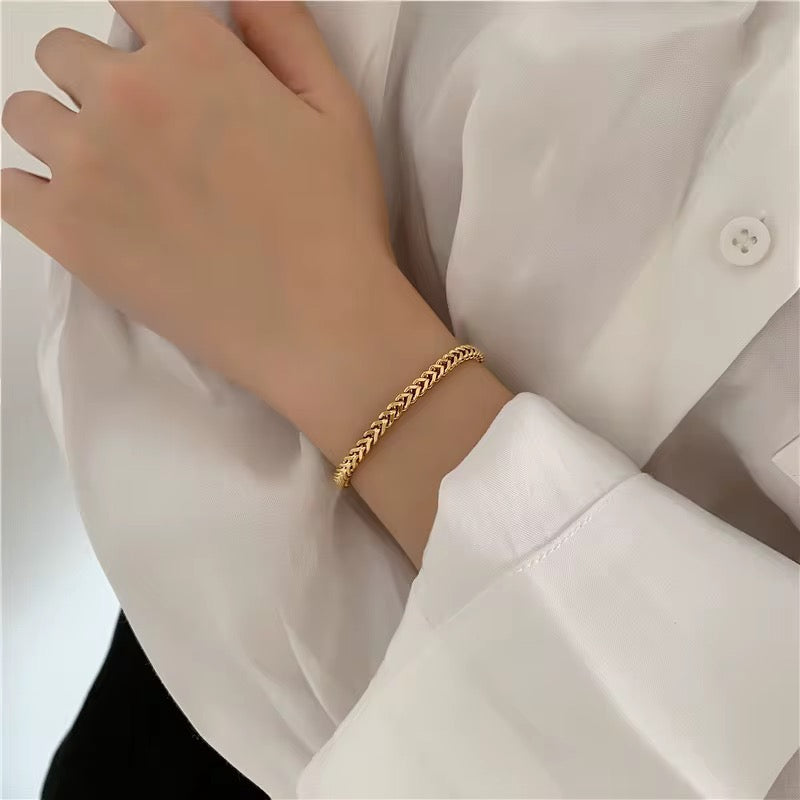 30282 Gold Plated Bracelet