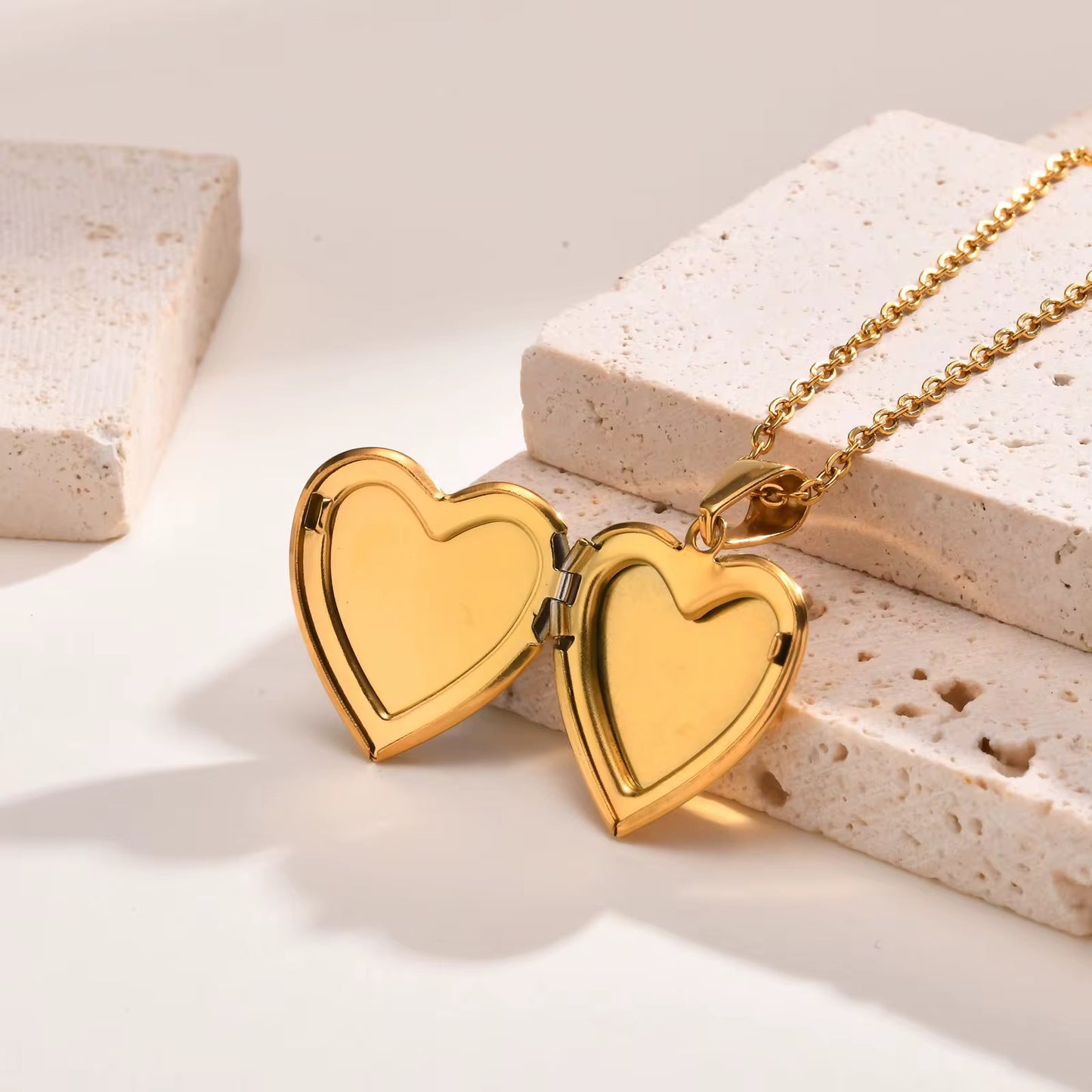 10696 Gold Plated Necklace