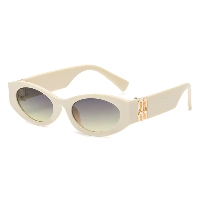 0001 Chunky Oval Sunglasses