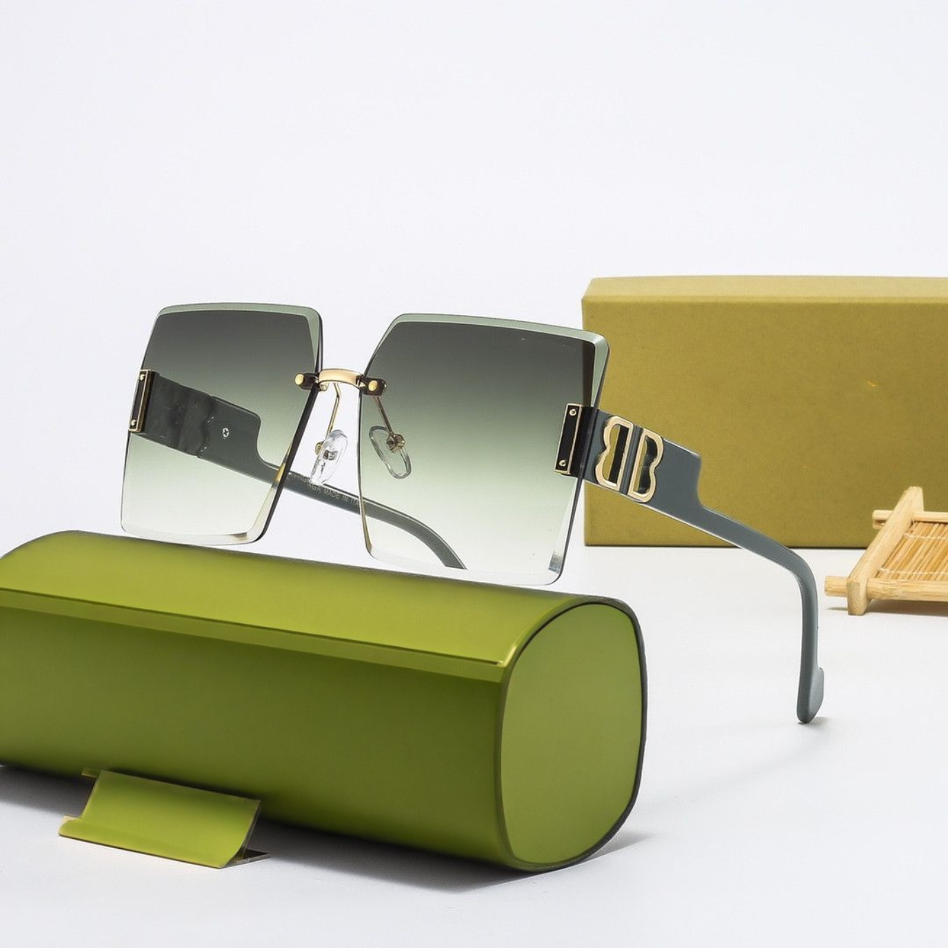 0003 Luxury Flat-Top Shades