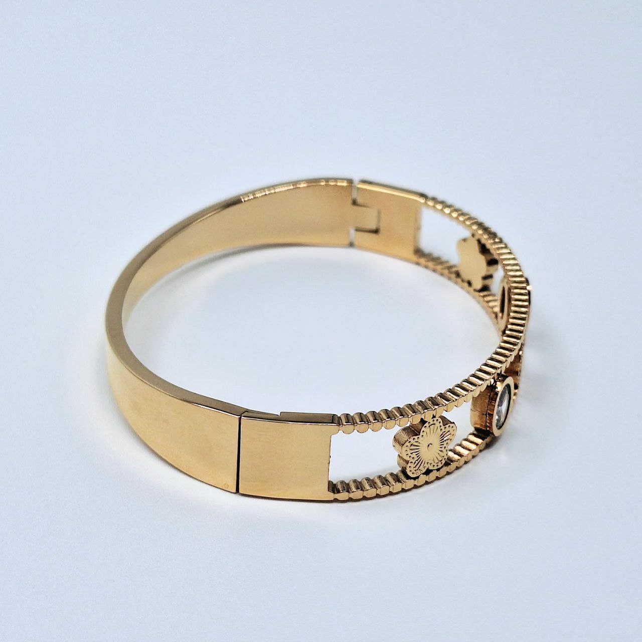 20287 Gold Plated Bangle