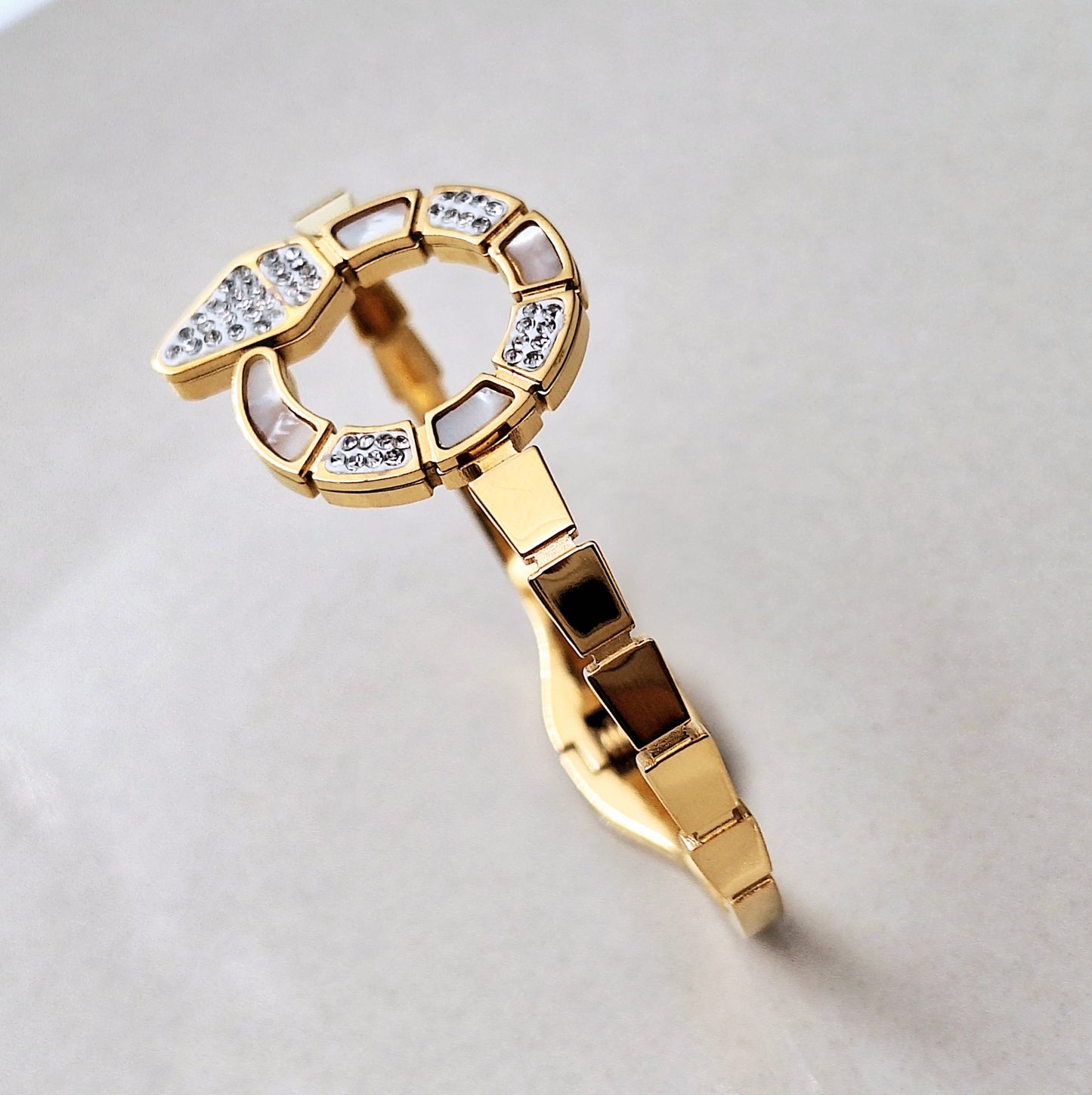 20220 Gold Plated Bangle