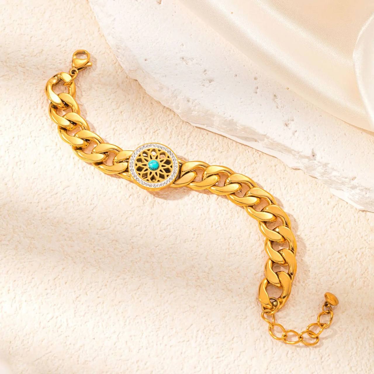 30350 Gold Plated Bracelet