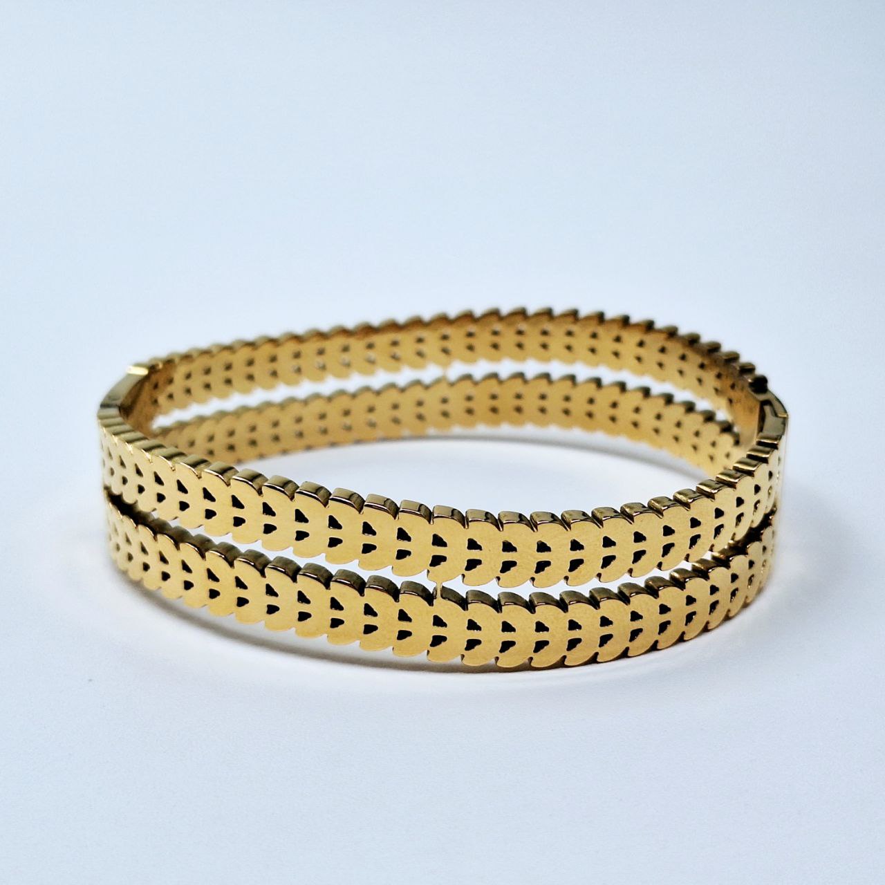 20258 Gold Plated Bangle