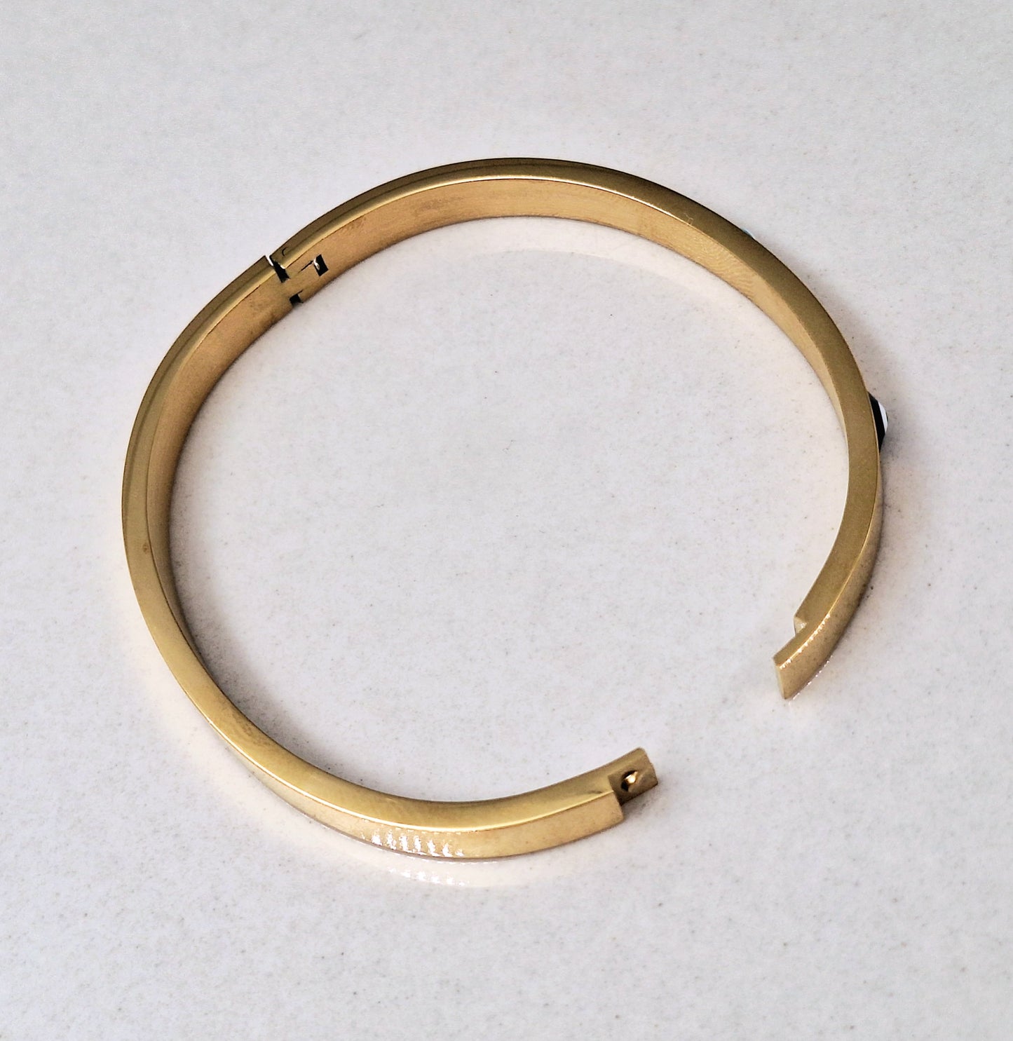 20224 Gold Plated Bangle
