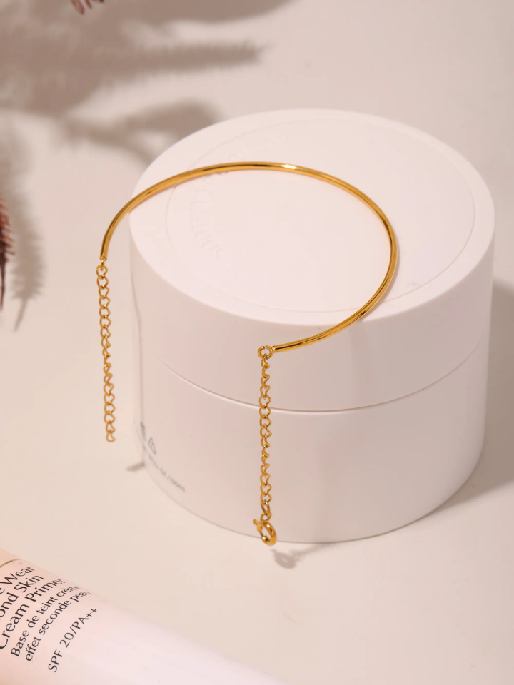 20319 Gold Plated Bangle