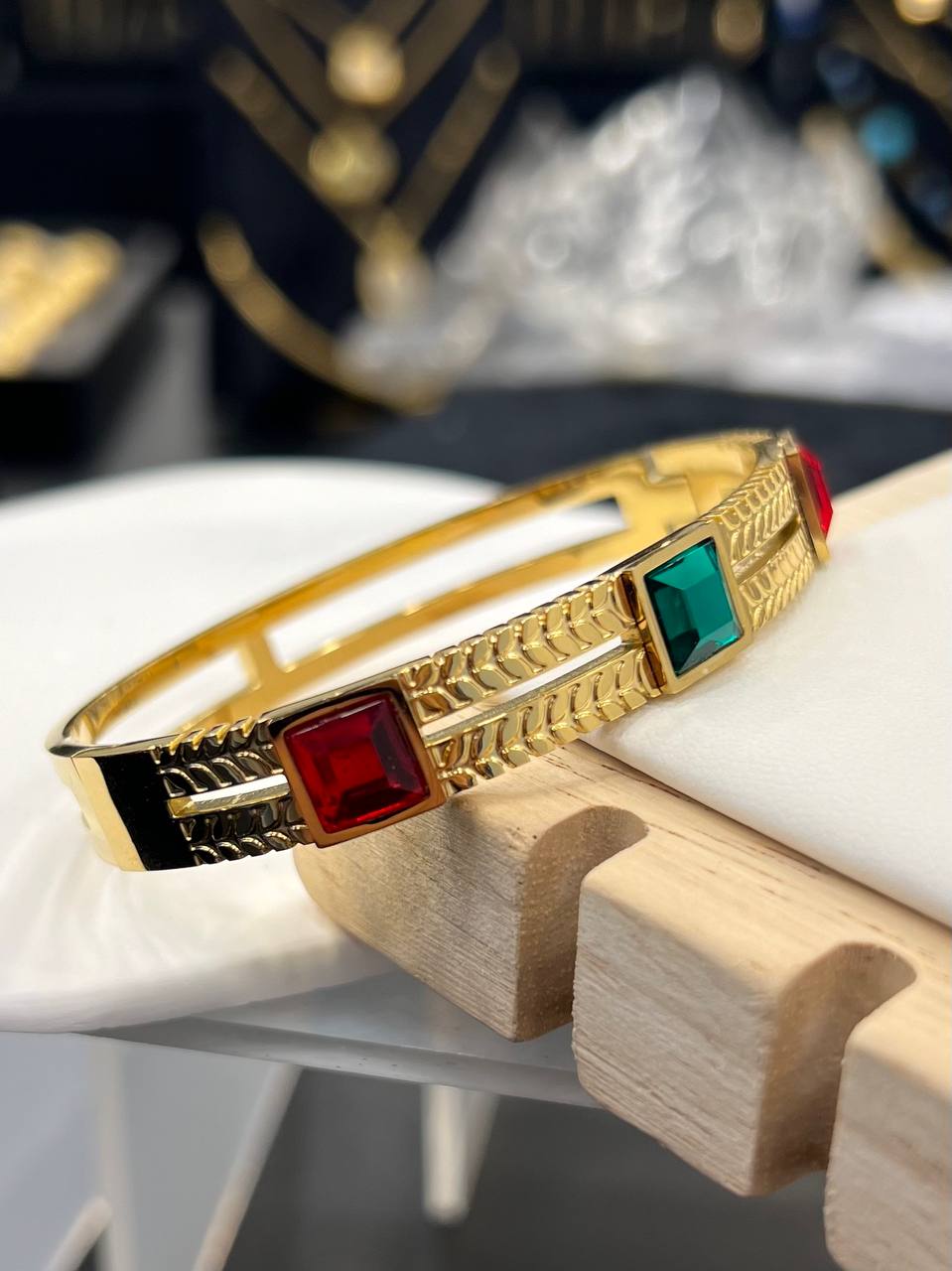 20234 Gold Plated Bangle