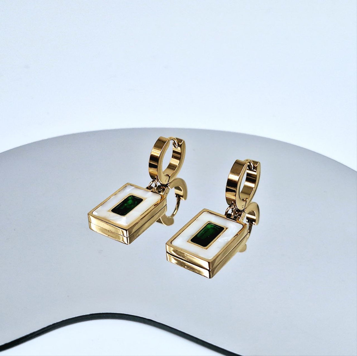 40325 gold plated Earrings