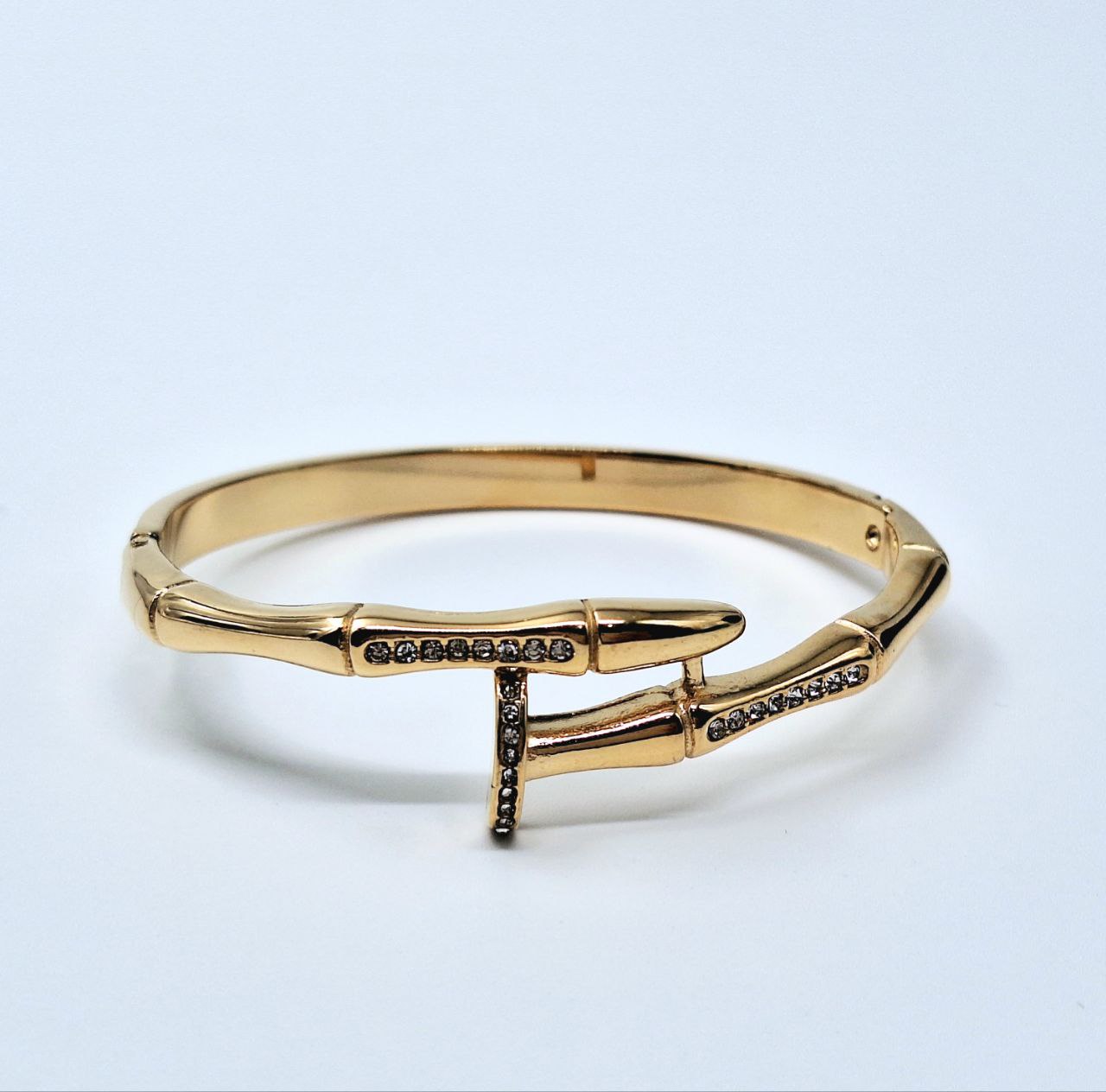 20253 Gold Plated Bangle