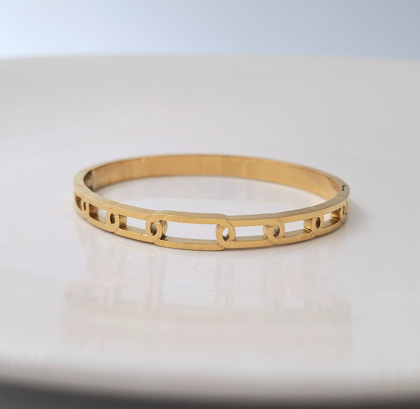 20216 Gold Plated Bangle