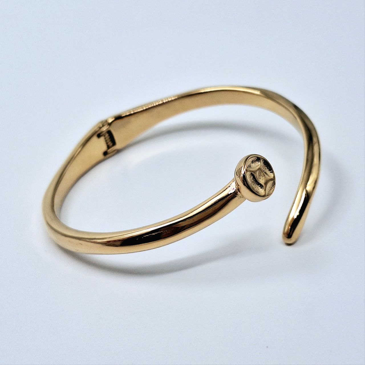 20248 Gold Plated Bangle