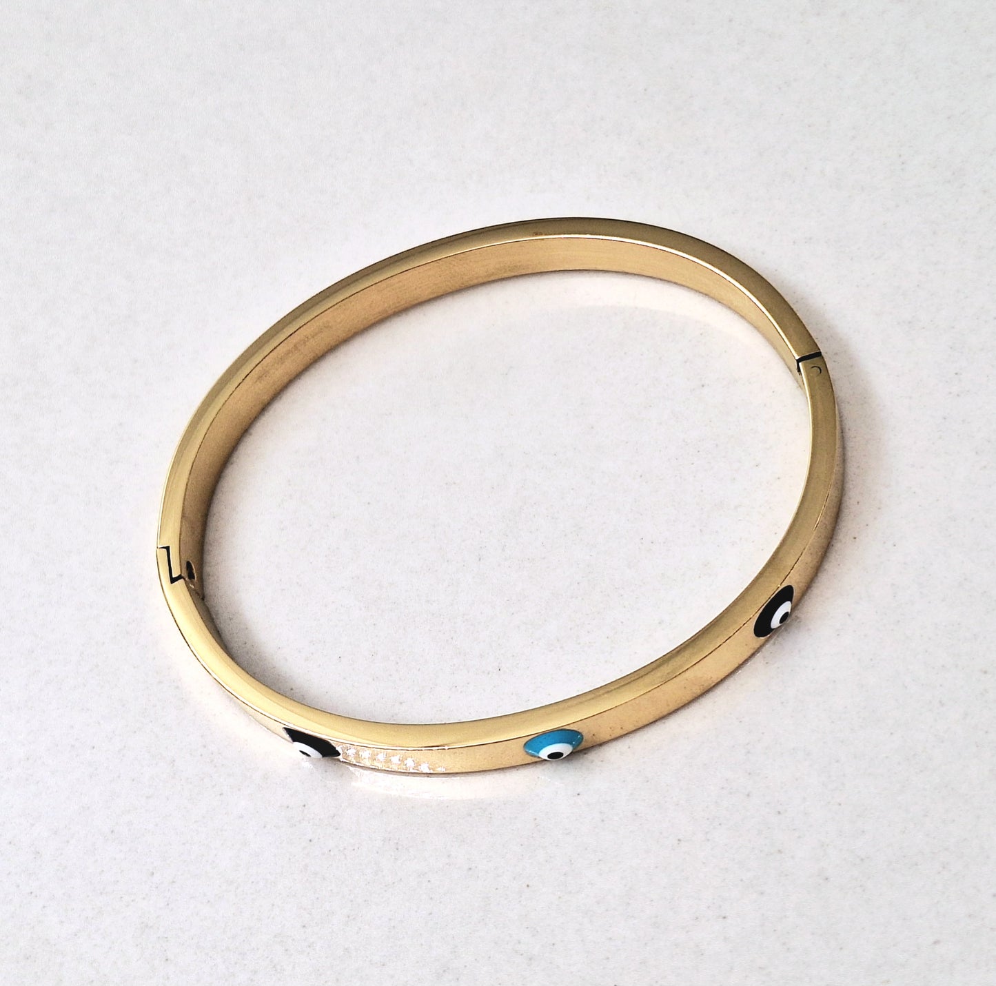 20224 Gold Plated Bangle