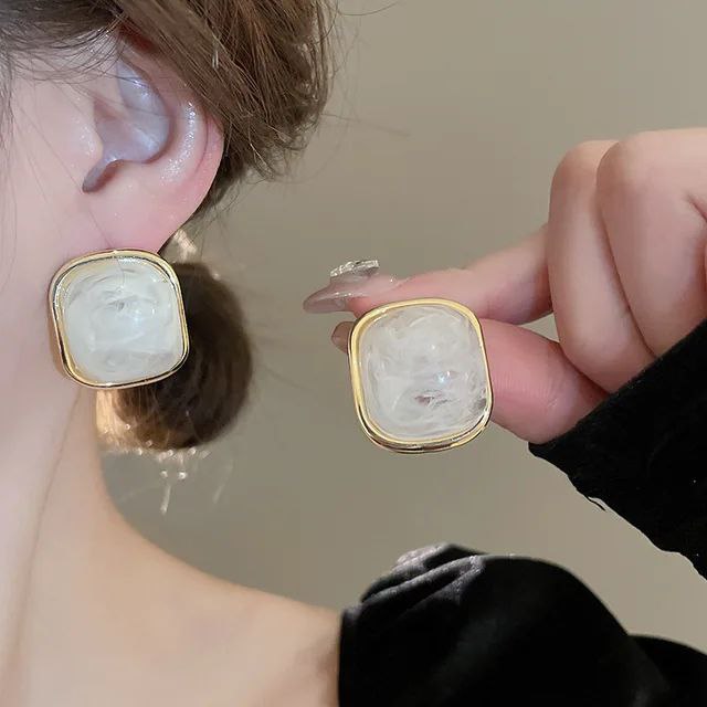 40374 gold plated Earrings