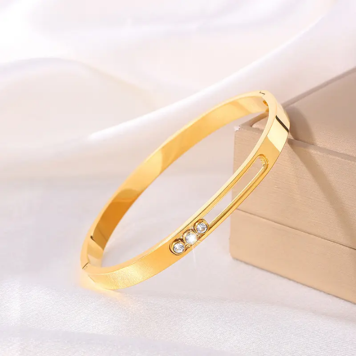 20329 Gold Plated Bangle