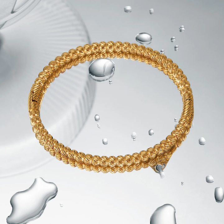 20359 Gold Plated Bangle