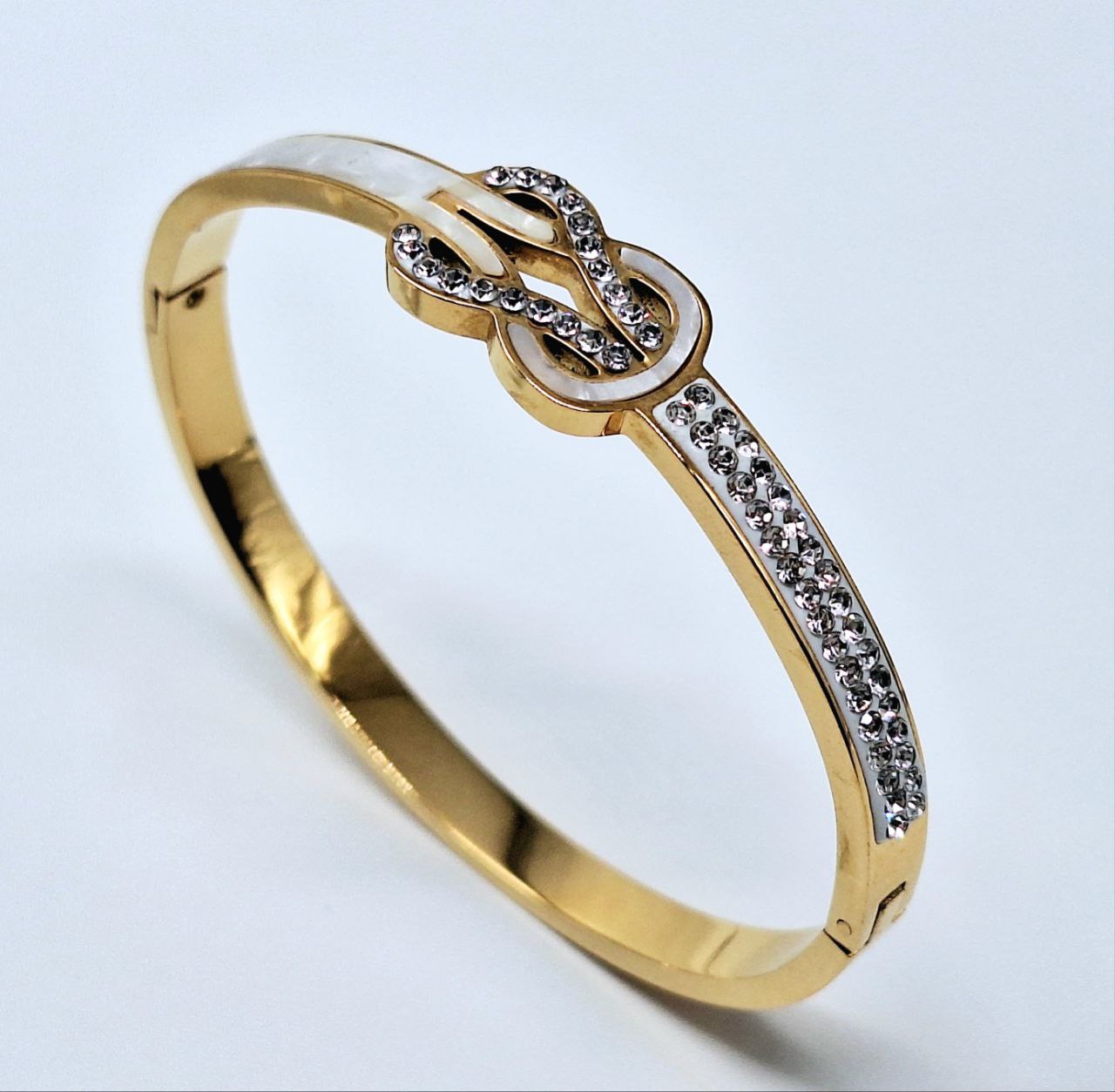 20271 Gold Plated Bangle
