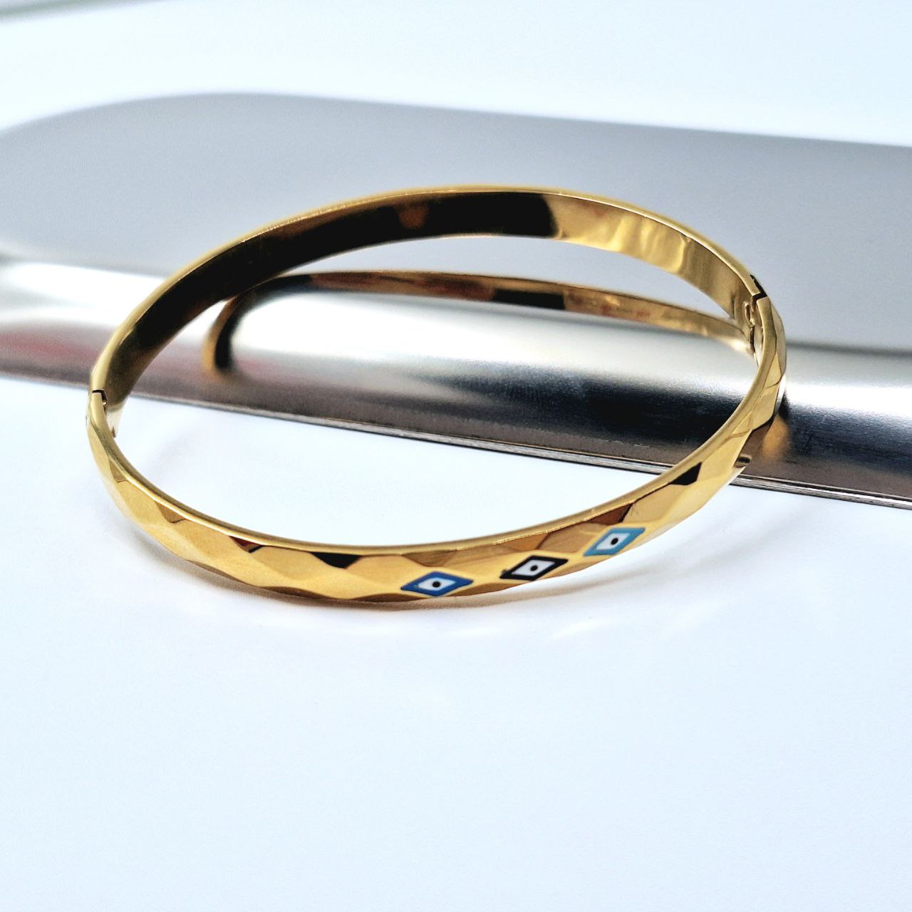20250 Gold Plated Bangle