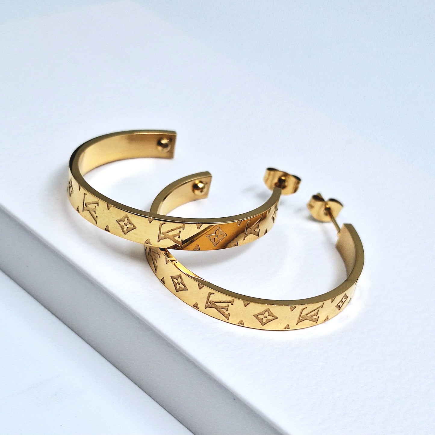 40296 gold plated Earrings
