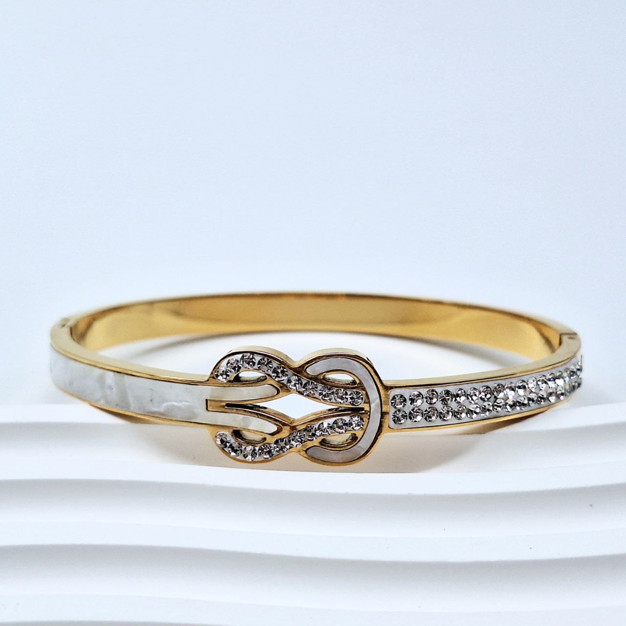 20271 Gold Plated Bangle
