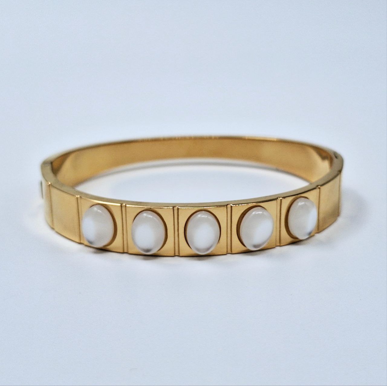 20245 Gold Plated Bangle
