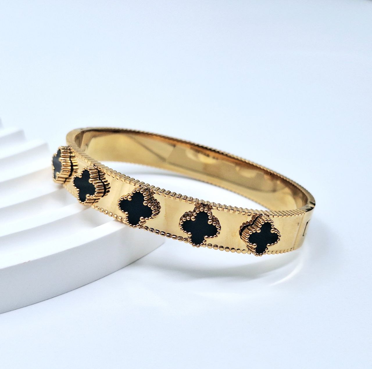 20285 Gold Plated Bangle