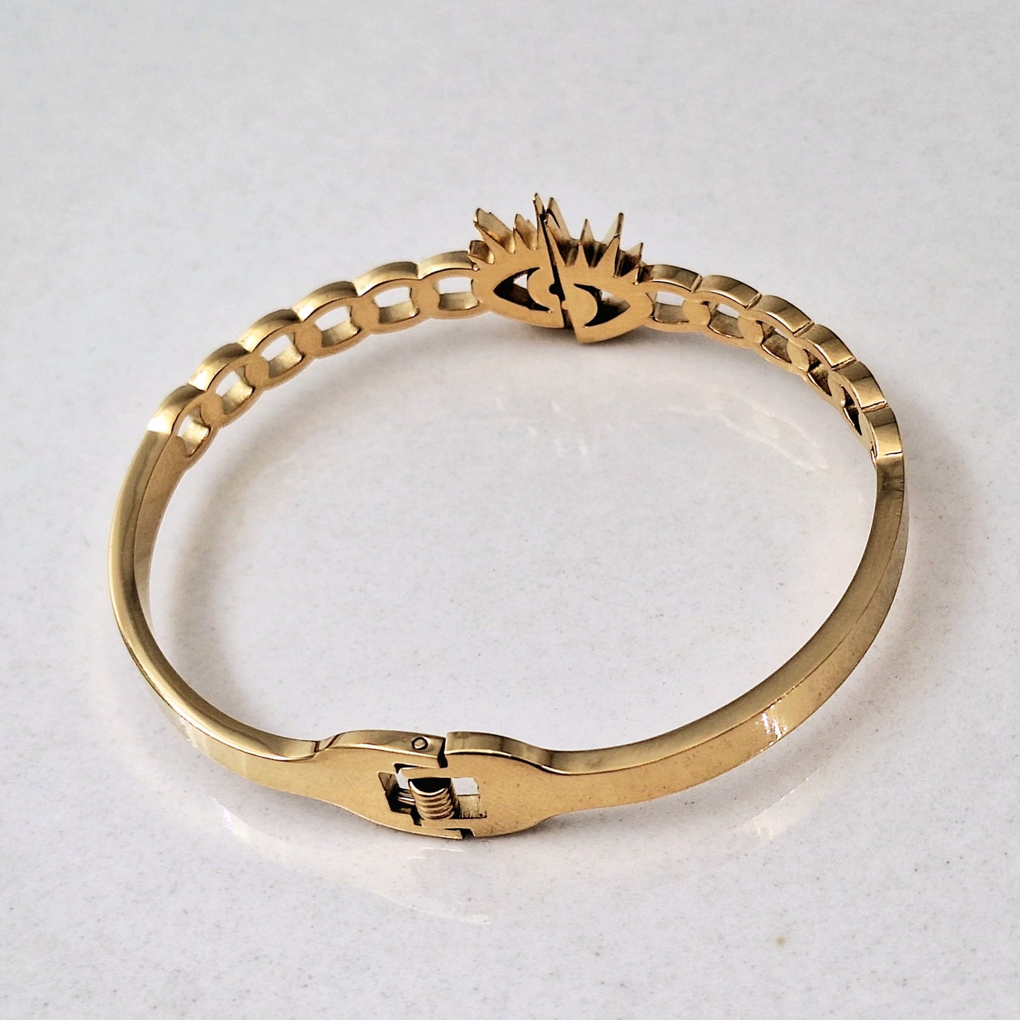 20218 Gold Plated Bangle
