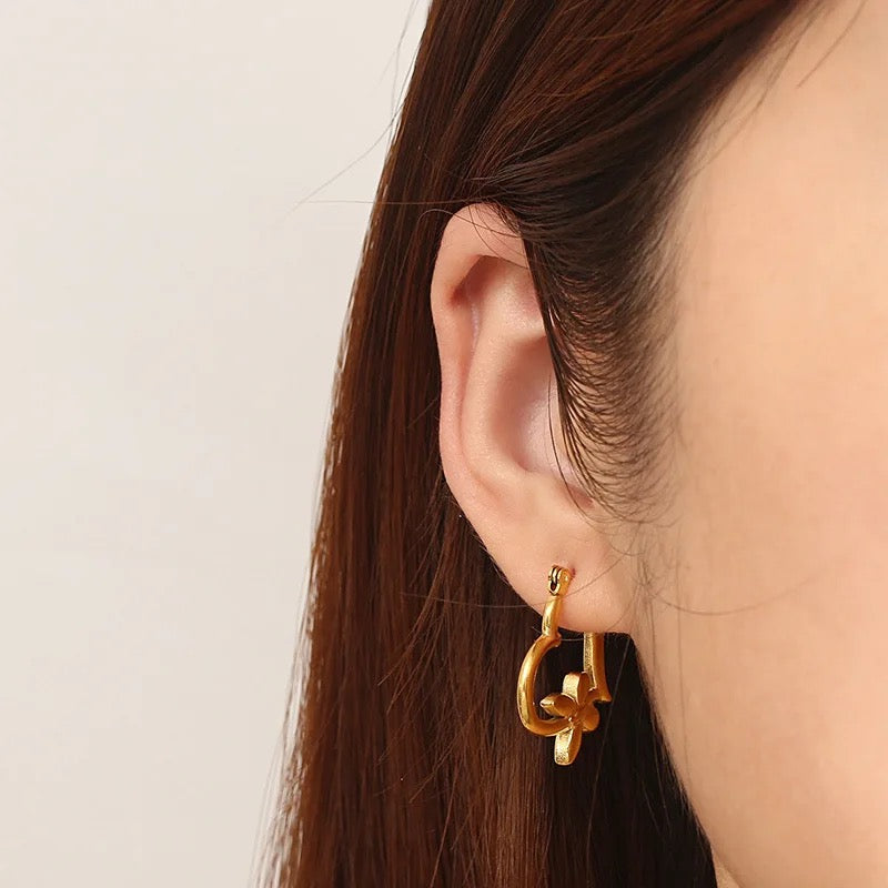 40204 Gold Plated Earrings