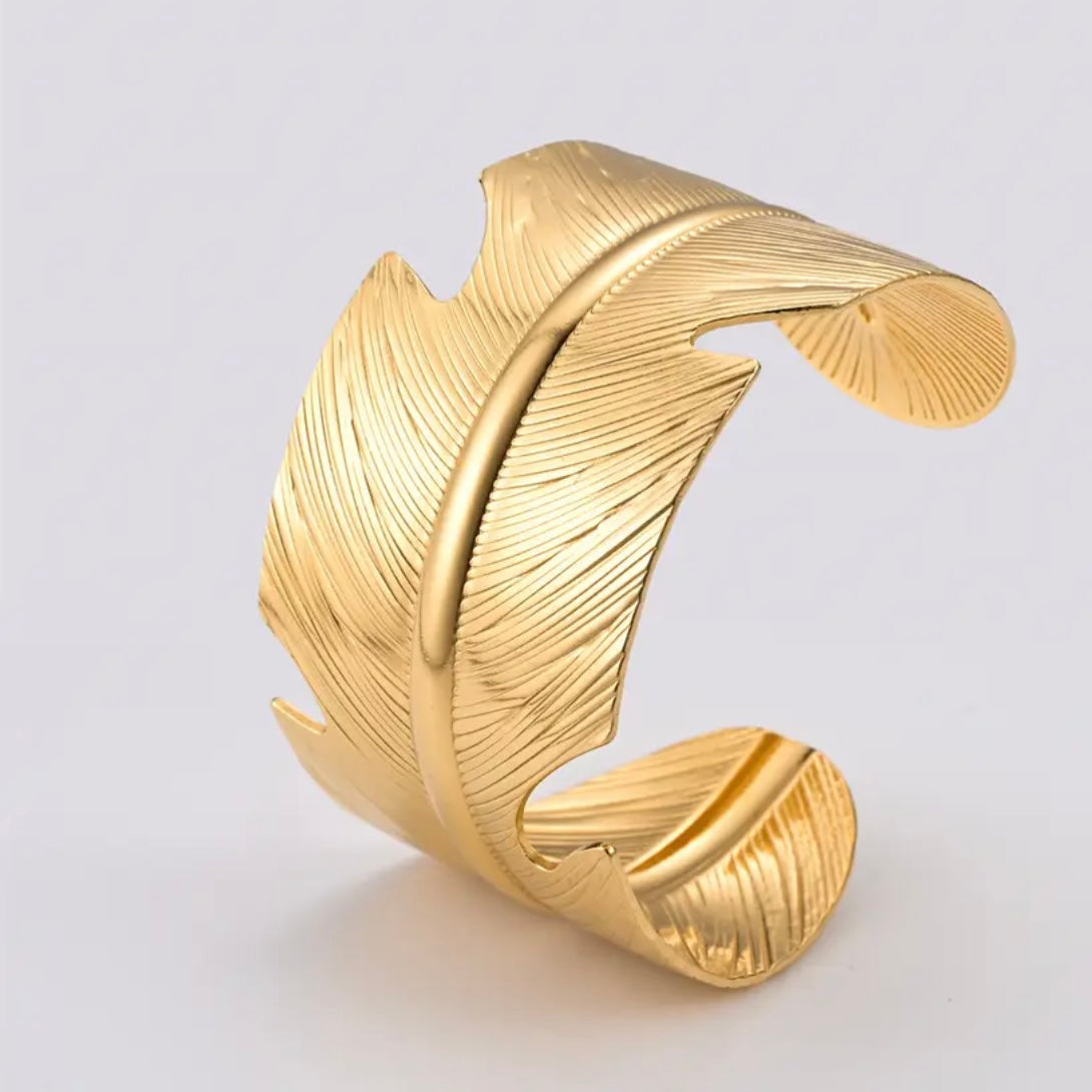 20207 Gold Plated Bangle